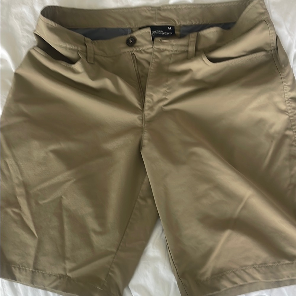 Men's Tan Shorts